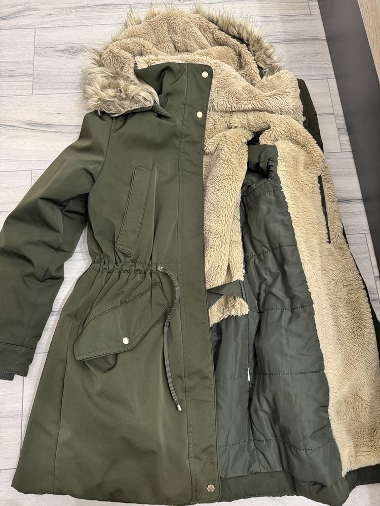 Дамско зелено  яке Zara