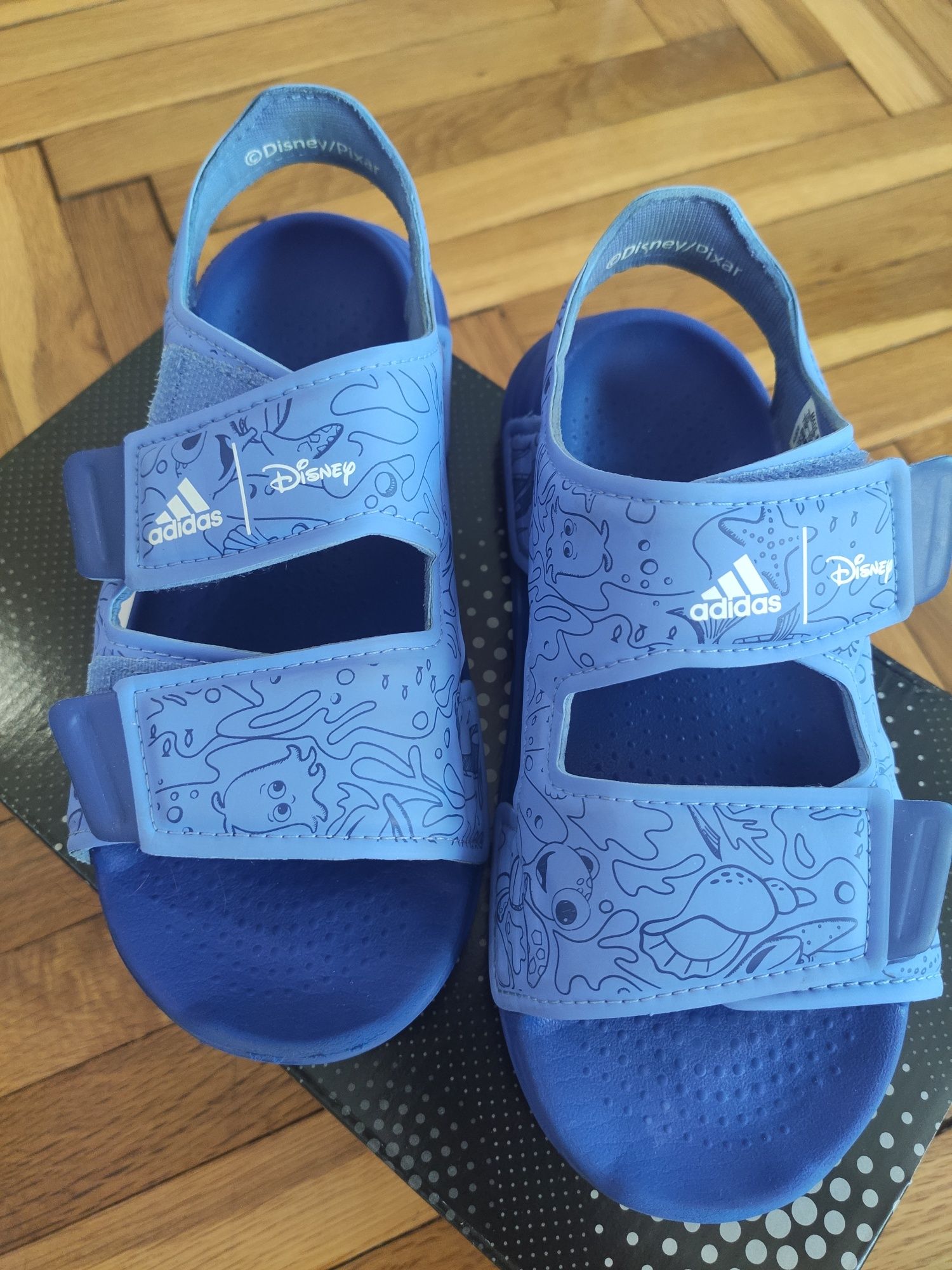 Adidas Disney Nemo