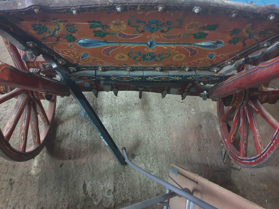 Декоративна каручка