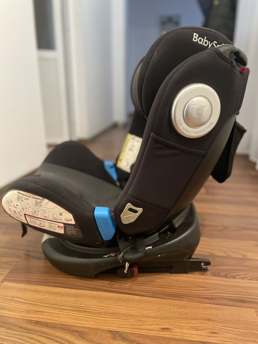 Scaun auto pentru copii labrador