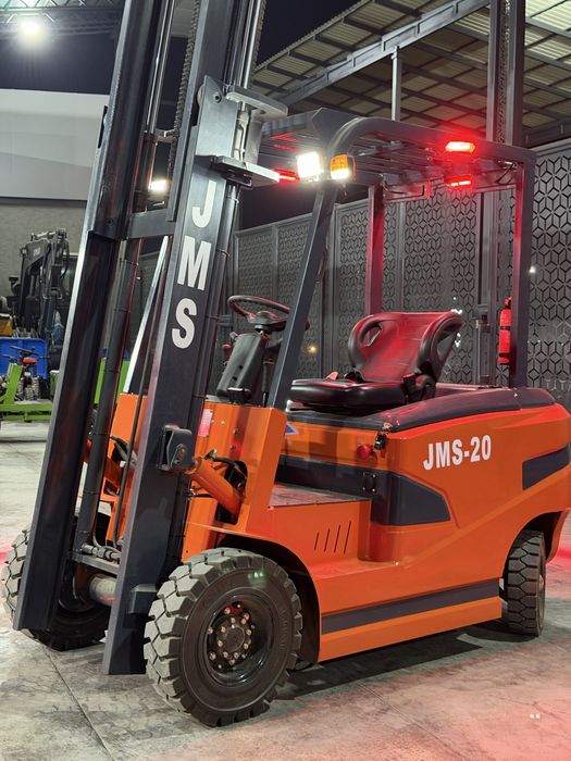 JMS Авто кара EV 2000 kg