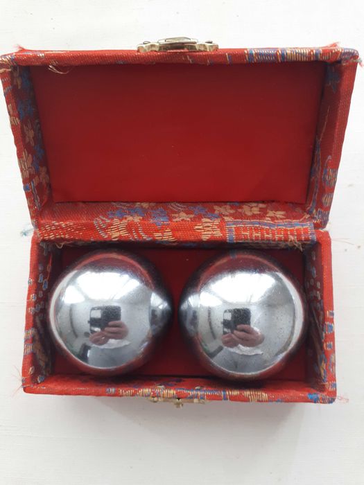 Продам шары китайские