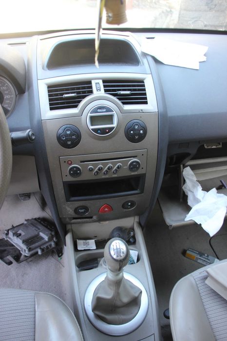 РЕНО МЕГАН 1.9 dCI , 2008 г. – САМО НА ЧАСТИ