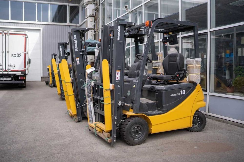 Аренда вилочных погрузчиков Komatsu