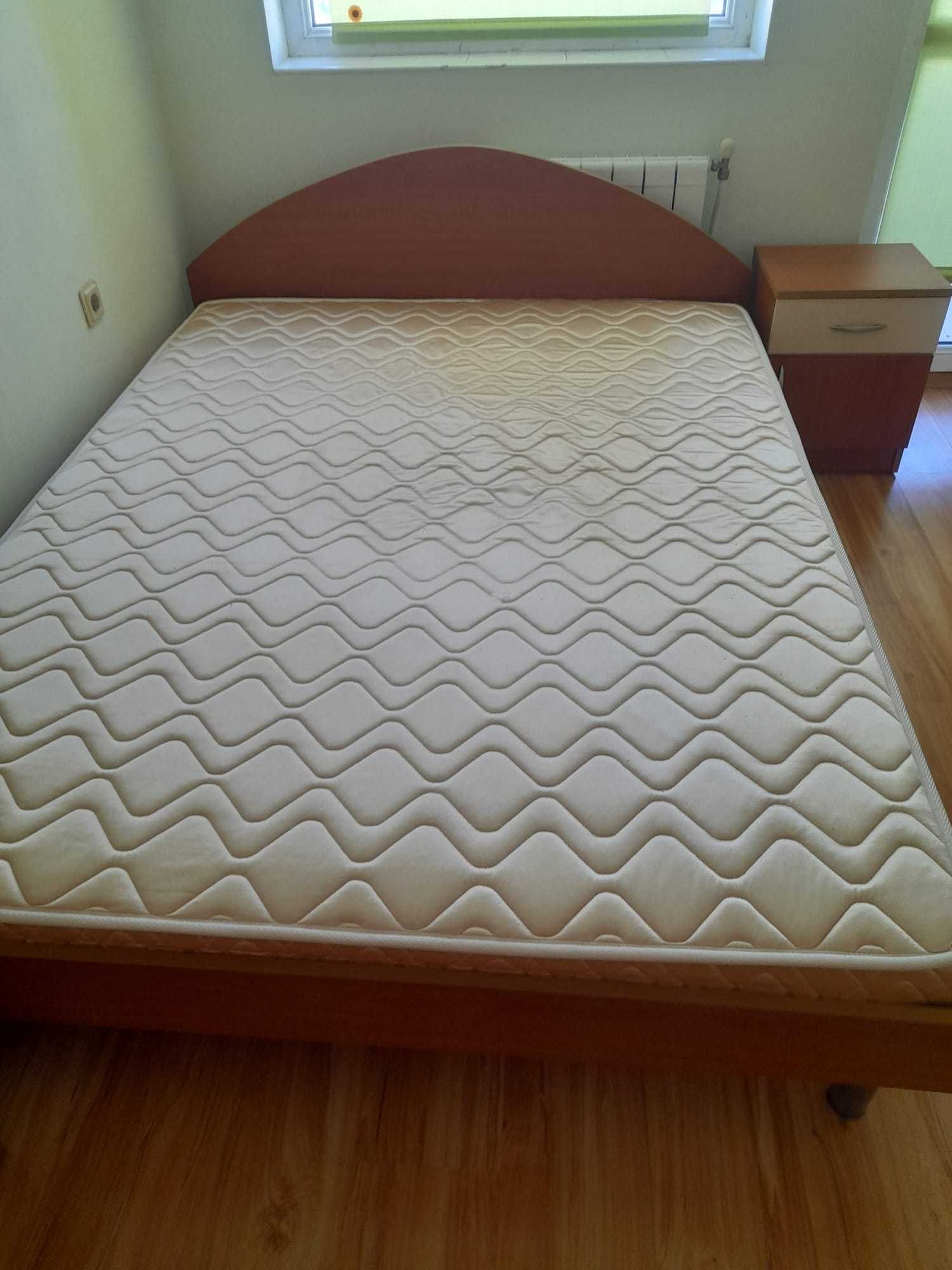 Продавам спалня 190/140