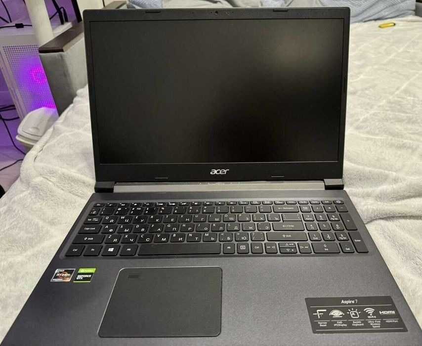 Игровой Acer Aspire 7 A715-42G