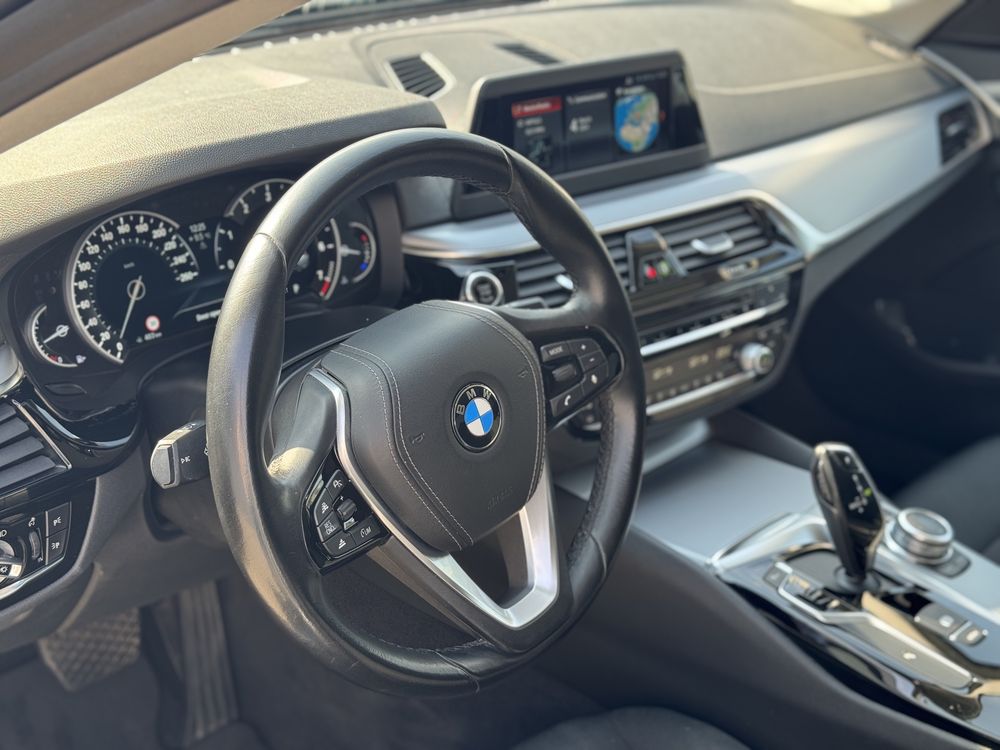 BMW Seria 5 G30, 2018, LUXURY LINE 2.0I 184CP,