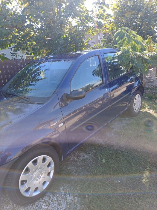 Dacia Logan autoturism