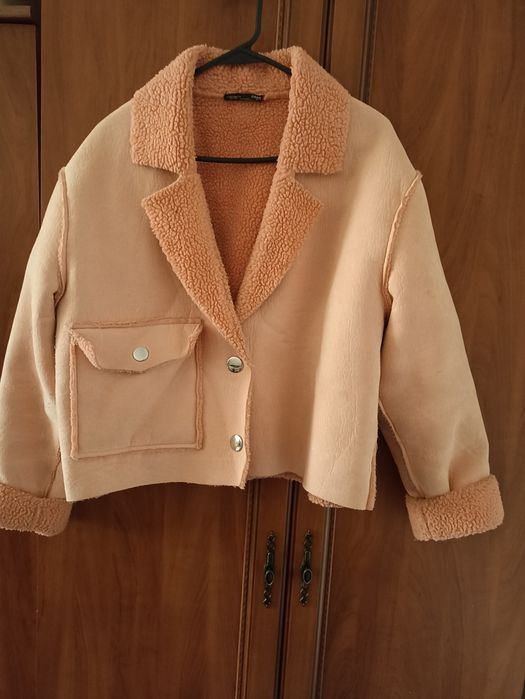 Курточка,ZARA,раз.46,б/у,4500,,меховая,размер46,4000,т.