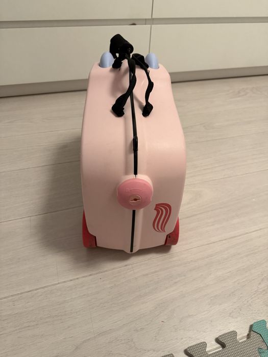 Детски куфар прасе за яздене