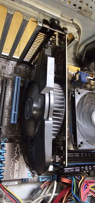 Placa video ASUS  GTX 1050 Ti Phoenix 4GB GDDR5 128-bit LA 260 RON