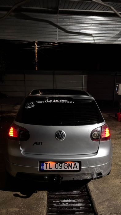 Vând golf 5 2006