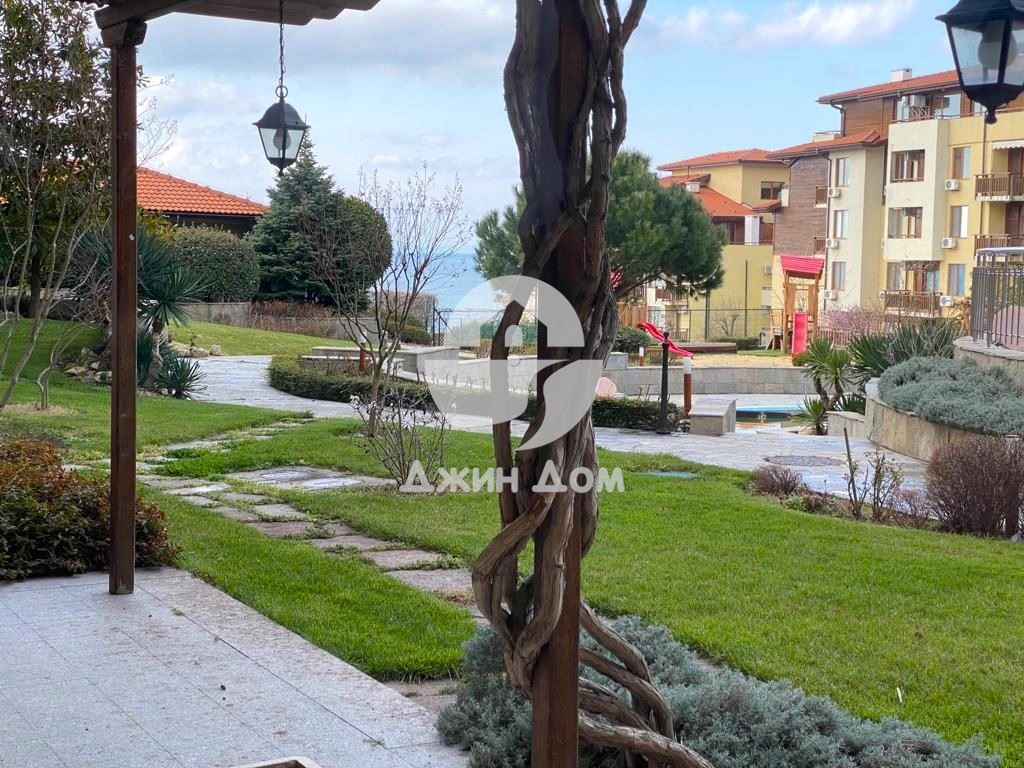 Продава се Тристаен апартамент в Свети Влас - 100 кв.м за 1500 €/кв.м - Снимка #12
