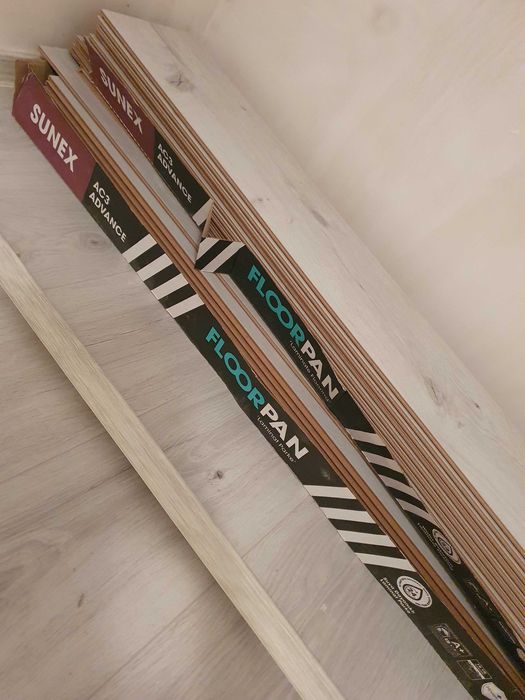 Parchet laminat 8 mm