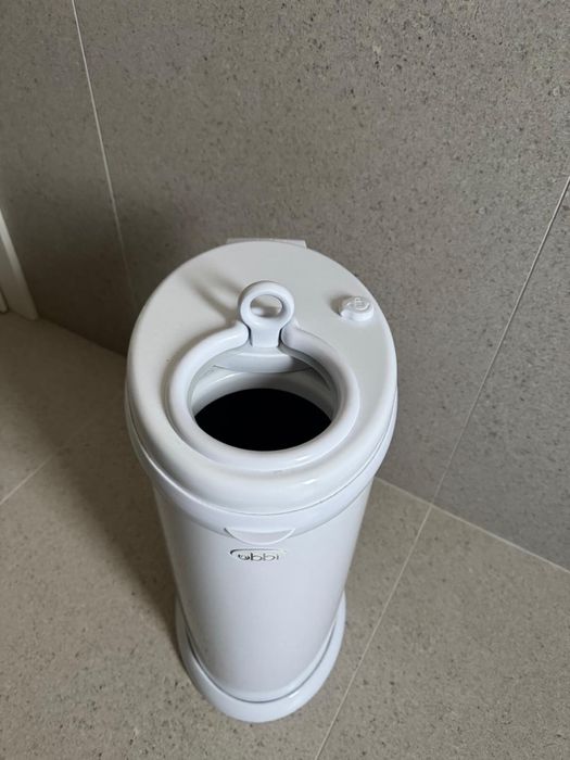 Cos pentru scutece bebelusi, Otel, Alb