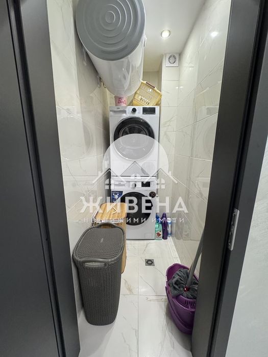 Само от Живена! Продава обзаведен 3-стаен апартамент, к.к. Св.Св. Кон