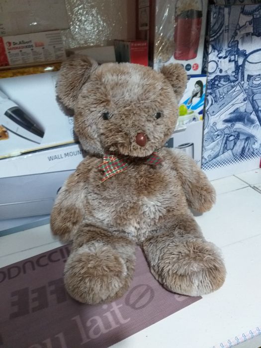 4 Ursuleti De Plush Marime Mare