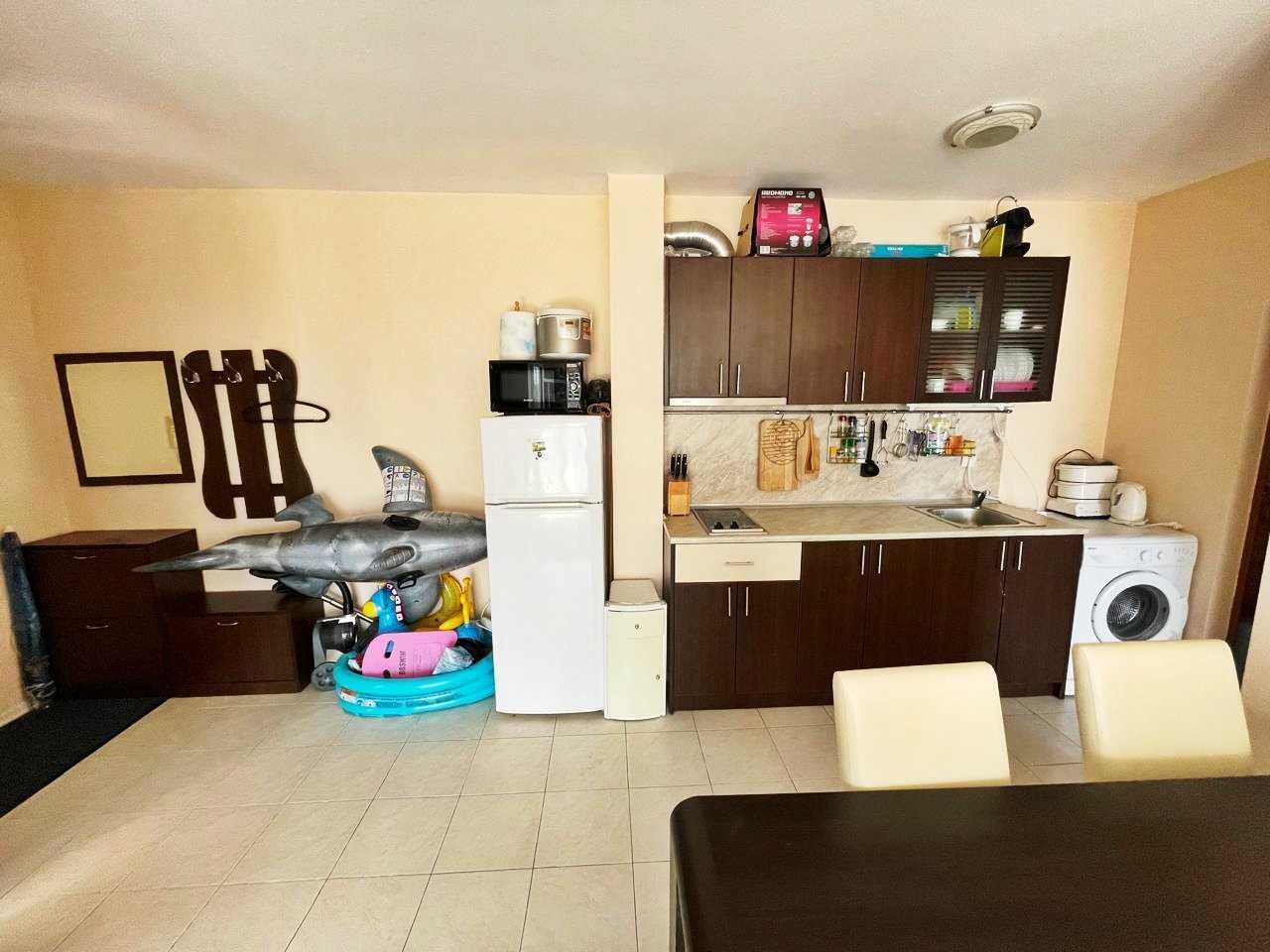 Продава се Двустаен апартамент в Свети Влас - 64 кв.м за 1172 €/кв.м - Снимка #2