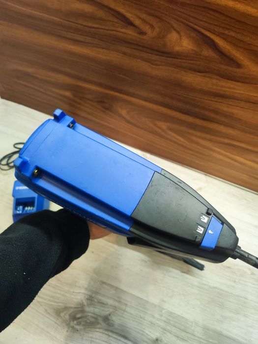 Pistol de batut cuie in beton ,metal profile Rawplug pulsa hilti bx 3