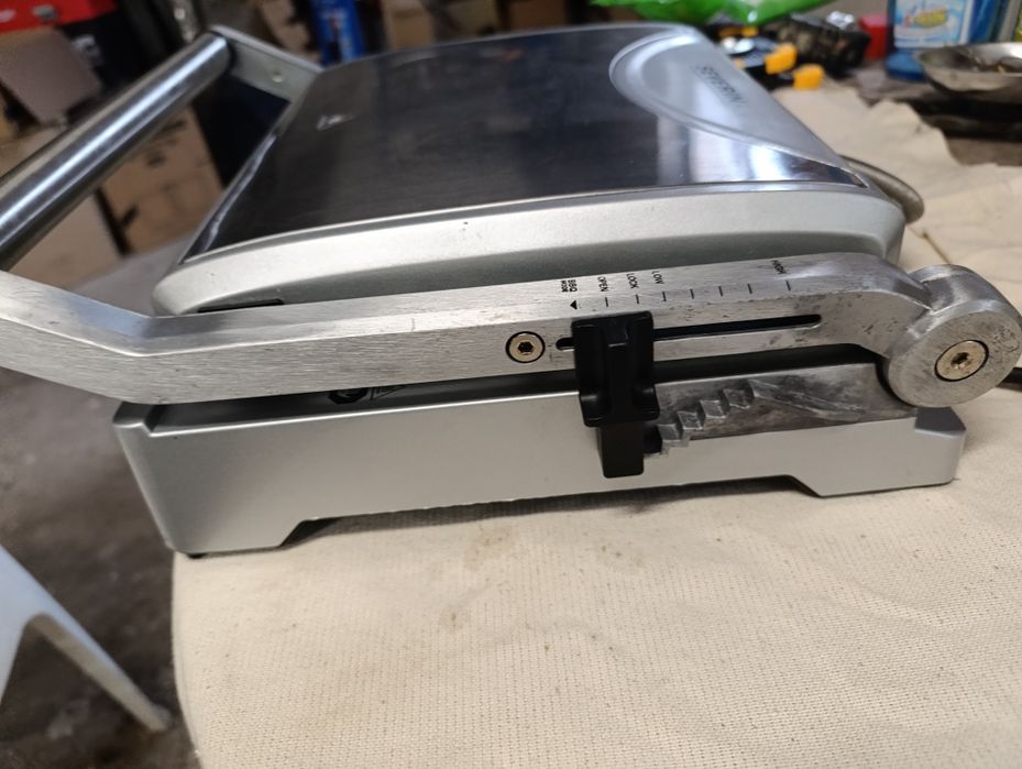 Тостер грил за сандвичи Severin