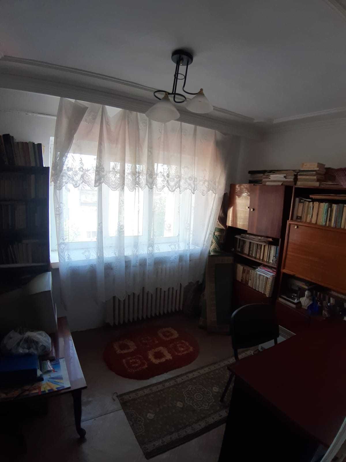 Vand apartament 4 camere Kiseleff