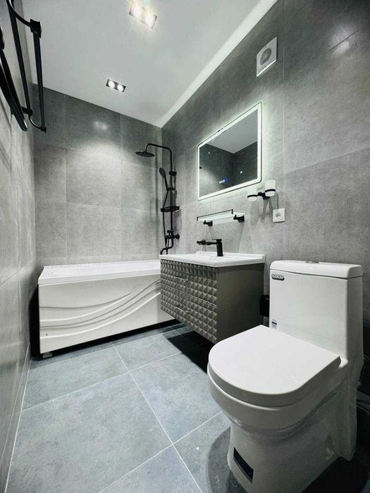 Вторичное жильё 2-комнатная квартира (торец) на Ц-4 ID: 3992