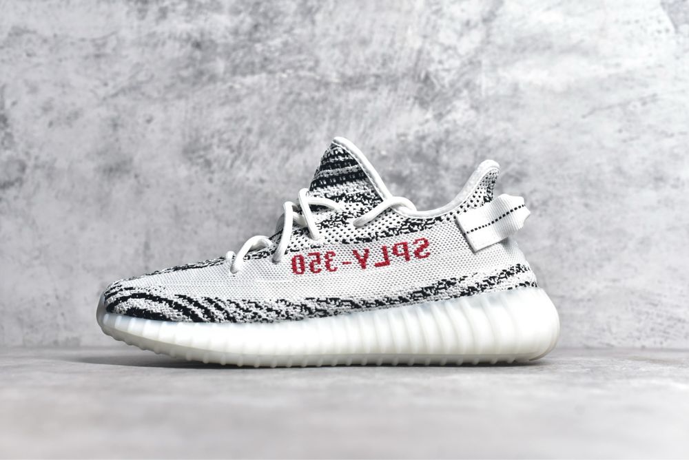 Adidas Yeezy Boost 350 V2