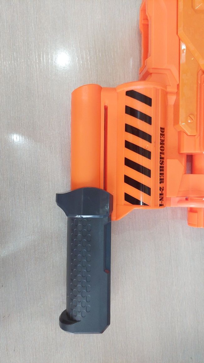 Nerf demolisher 2 in 1