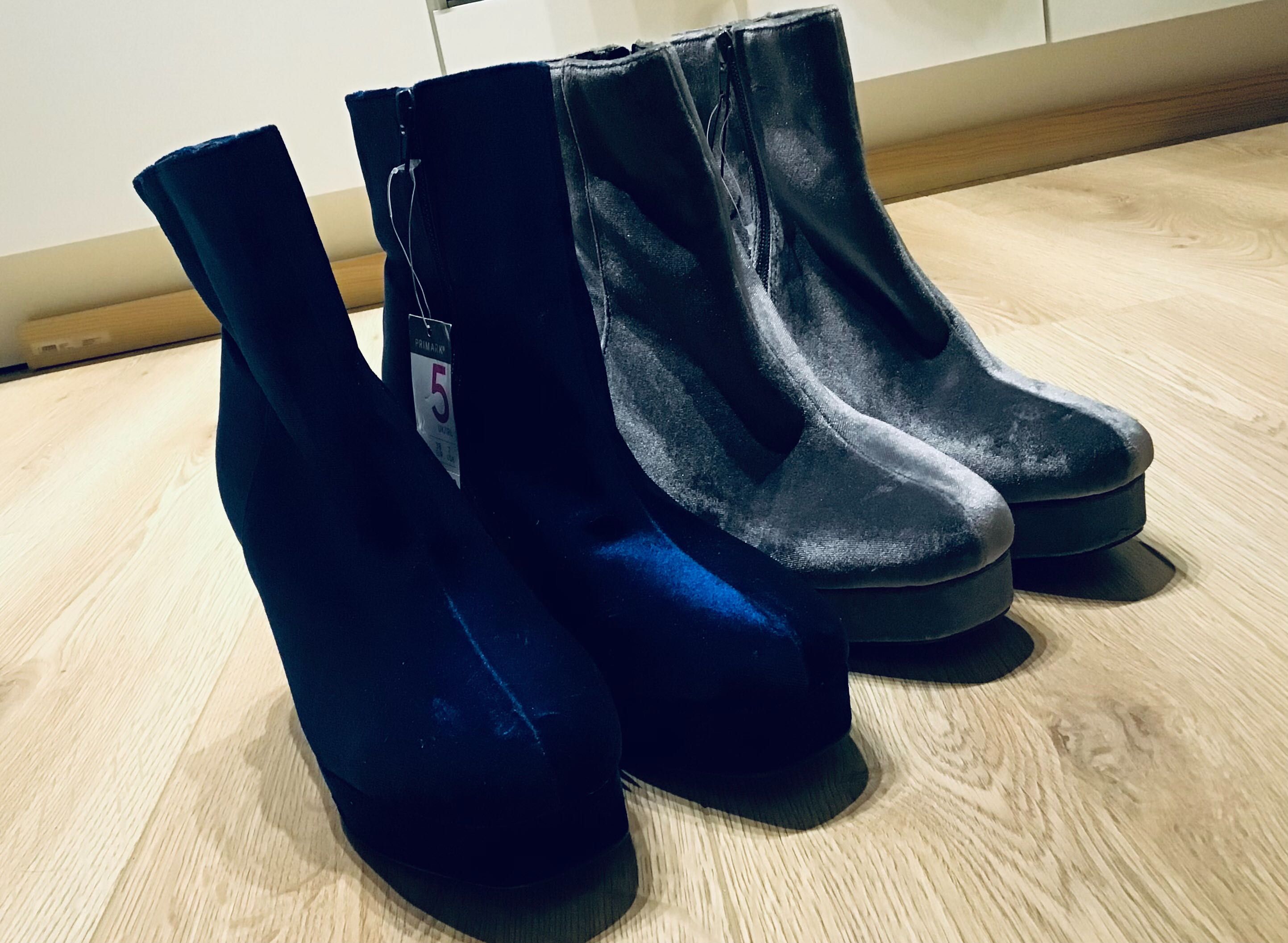 Botine catifea albastre noi 38