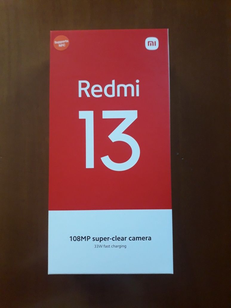 Продавам нов смартфон GSM XIAOMI REDMI 13 BLACK 6.79 ", 128 GB, RAM 6