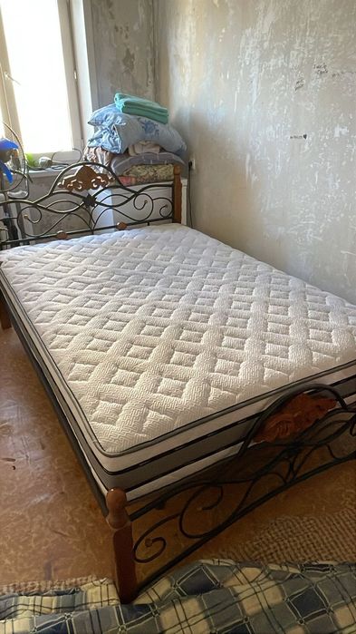 Продам срочно кровать