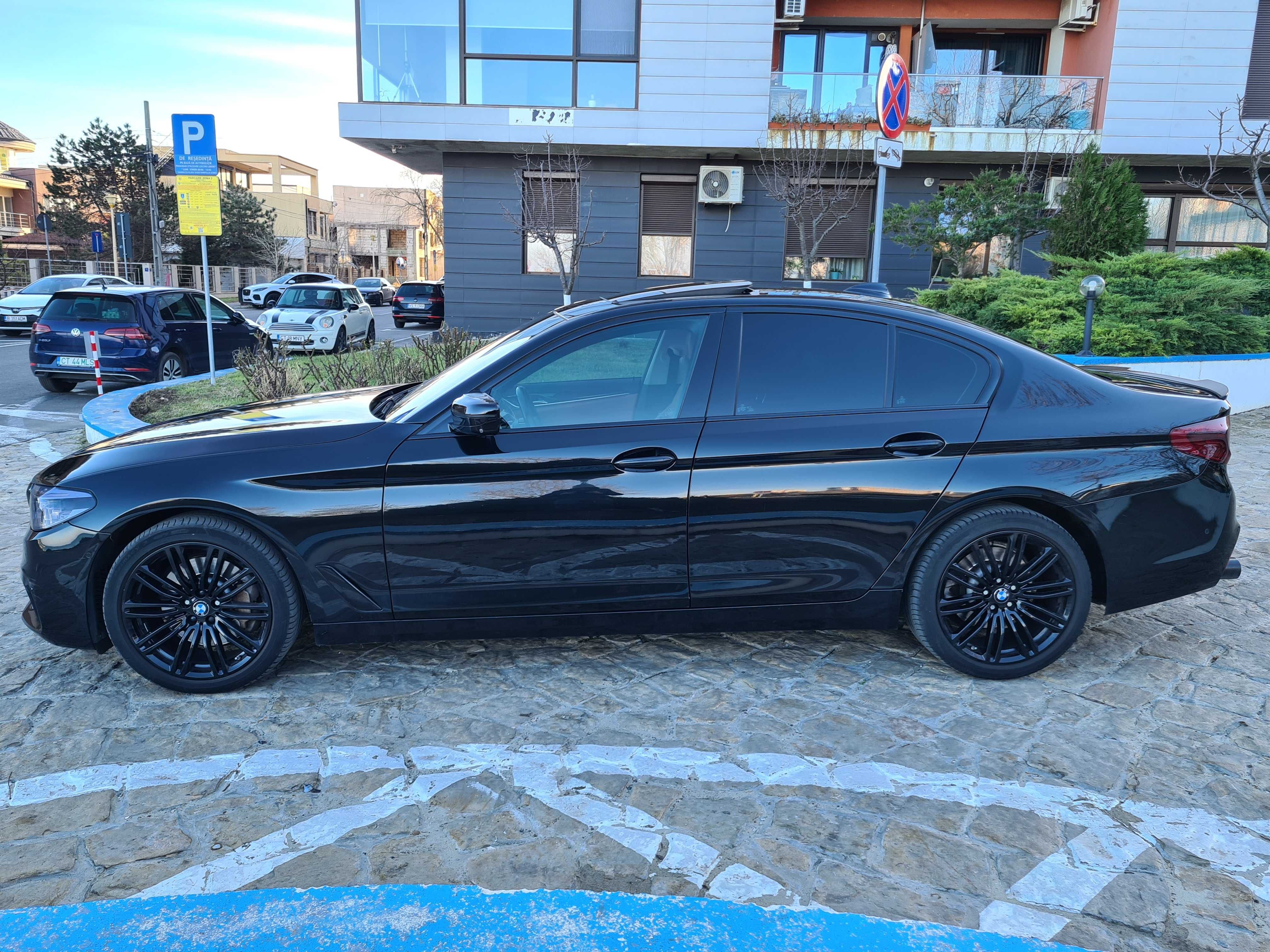 BMW 525 2.0D 2018Automat M-Pack Full Led,Trapa,Camere360,HUD,Impecabil