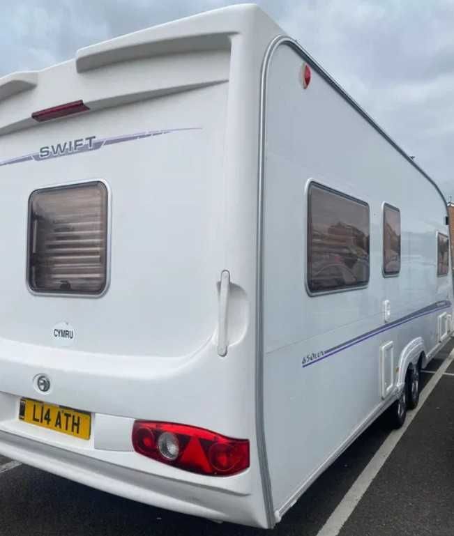 ABI Swift Conqueror 650 Lux 2005г. – 7-местна. Отлична каравана!