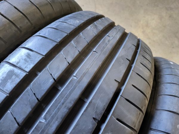 235/50/19 DUNLOP 4бр
