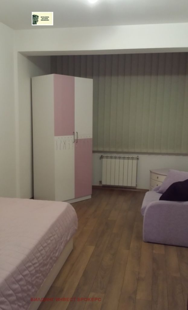 Дава се под наем Тристаен апартамент в София, Лозенец - 100 кв.м за 816 € - Снимка #9