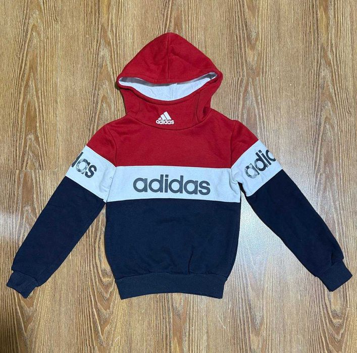 Спортивный костюм adidas