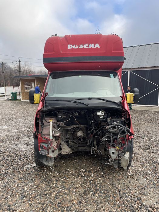 Vand Renault Master 3 avariat