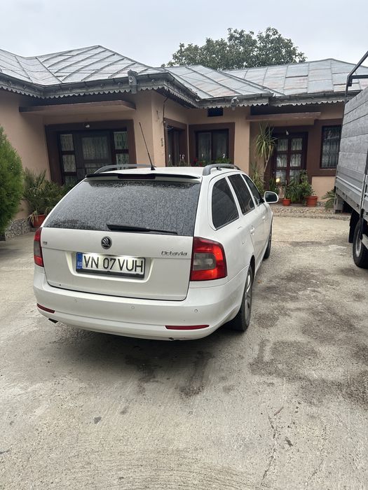 Vând sau schimb Skoda octavia 2 facelift