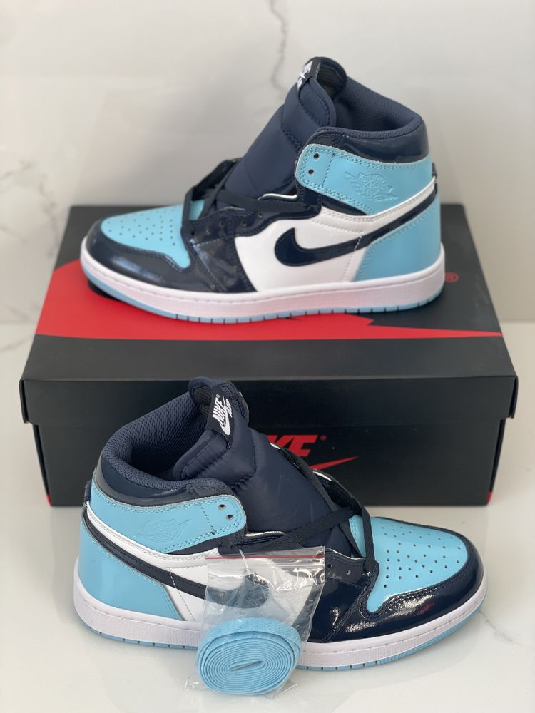 Air Jordan 1 Retro High UNC Patent Blue