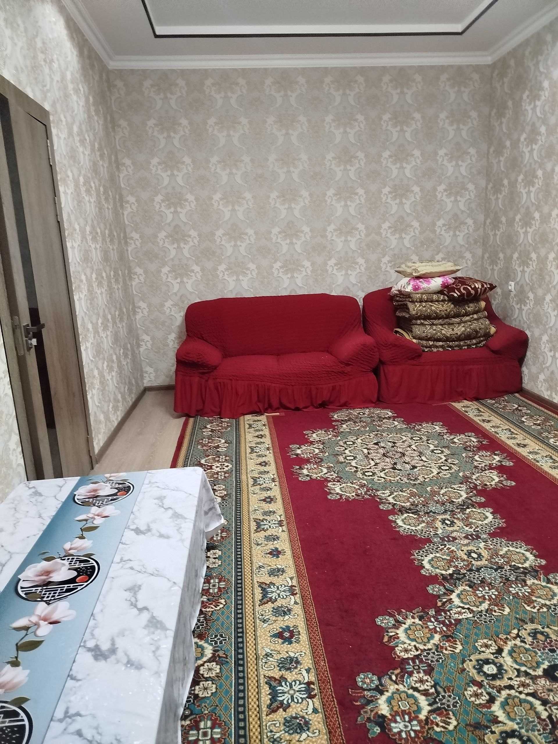 3 хонали уй ижарага берилади. Барча жихозлари билан.