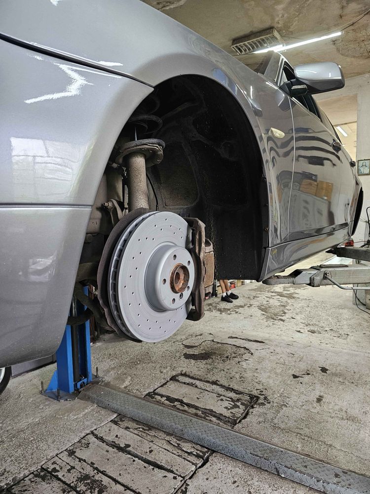 Bmw e61 535D 272hp MPachet Full + Ansamblu Vechi Fisurat