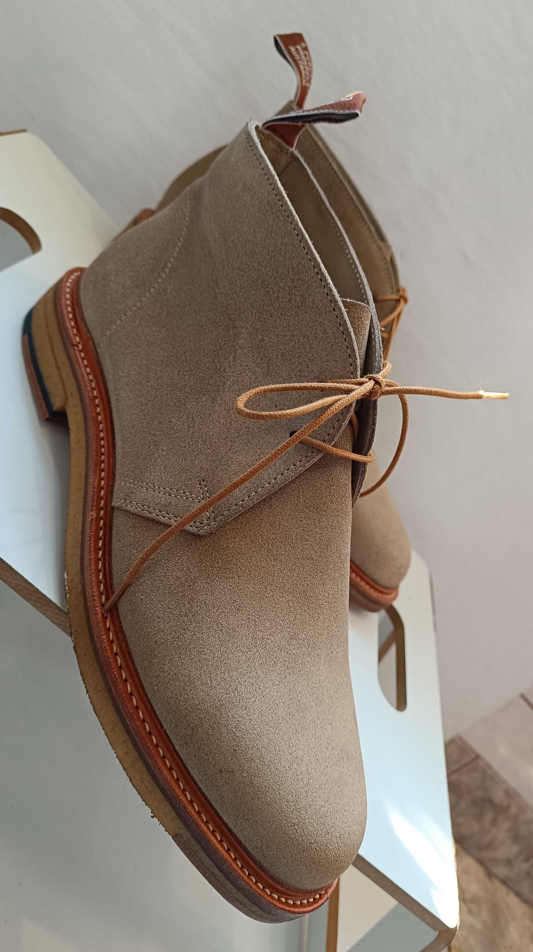 Ghete de lux 42 42.5 44 44.5 R. M. Williams NOI lucrate manual piele