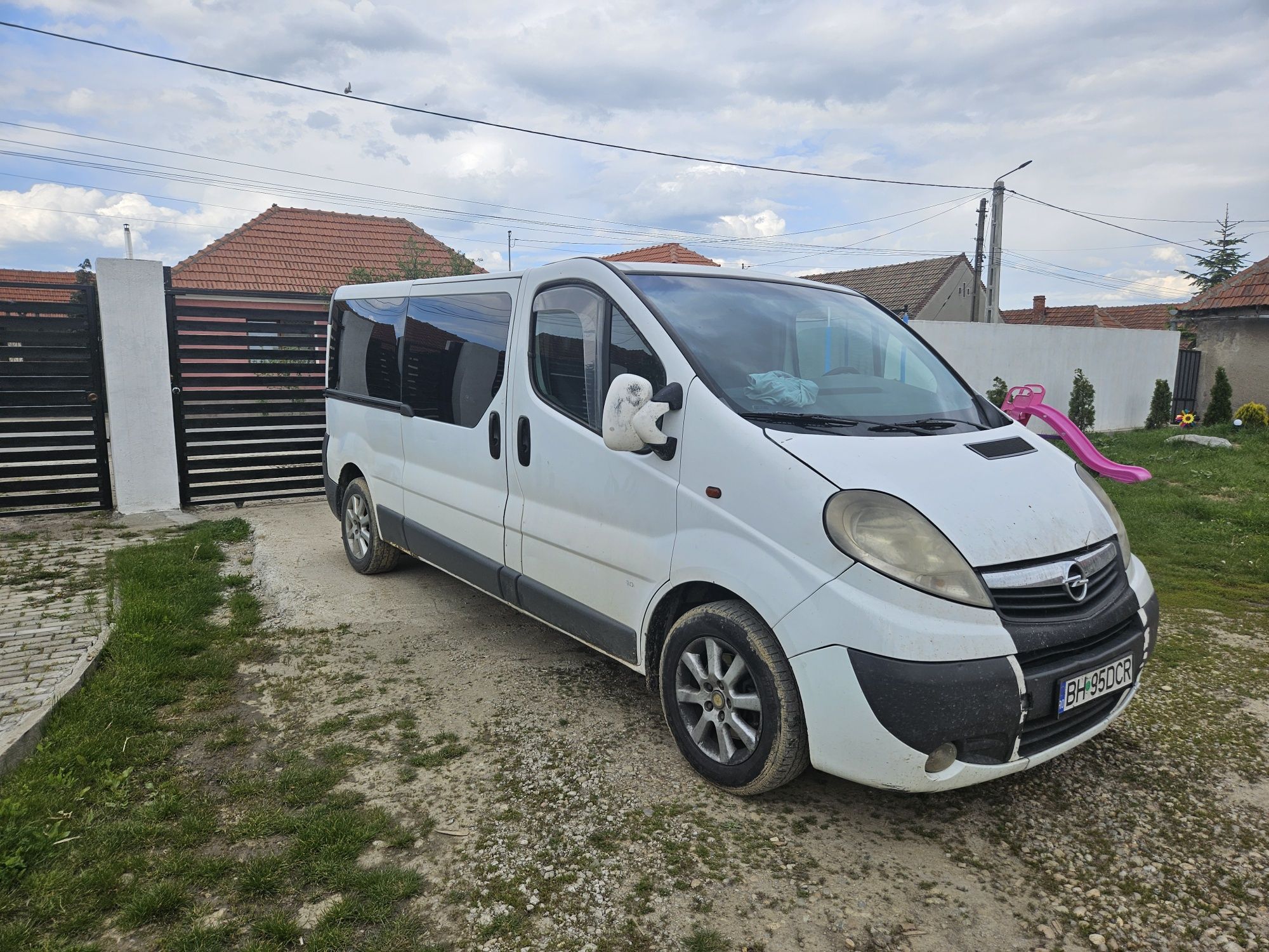 Opel Vivaro 2008, 1.9cdti, 8+1 locuri