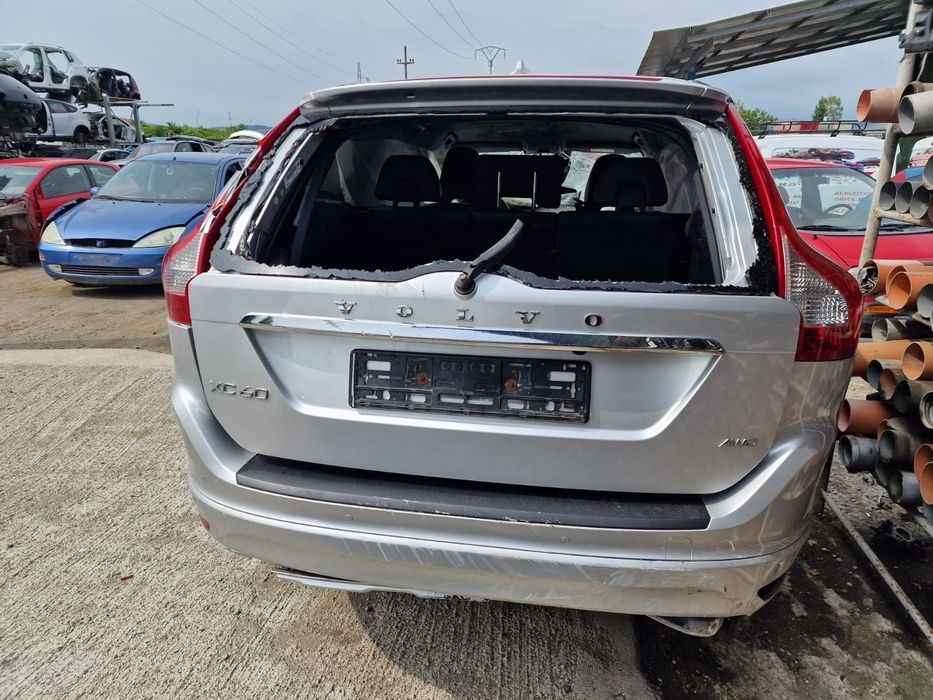 Dezmembram Volvo XC60, an fabricatie 2014, 2.4 JTD, euro 5