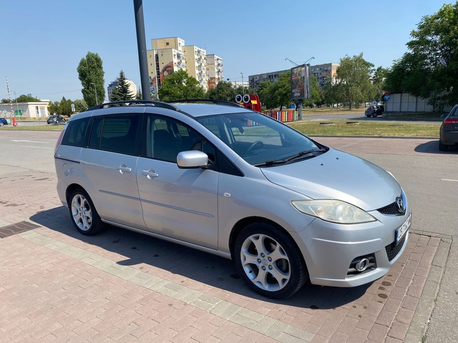 Продавам Mazda 5