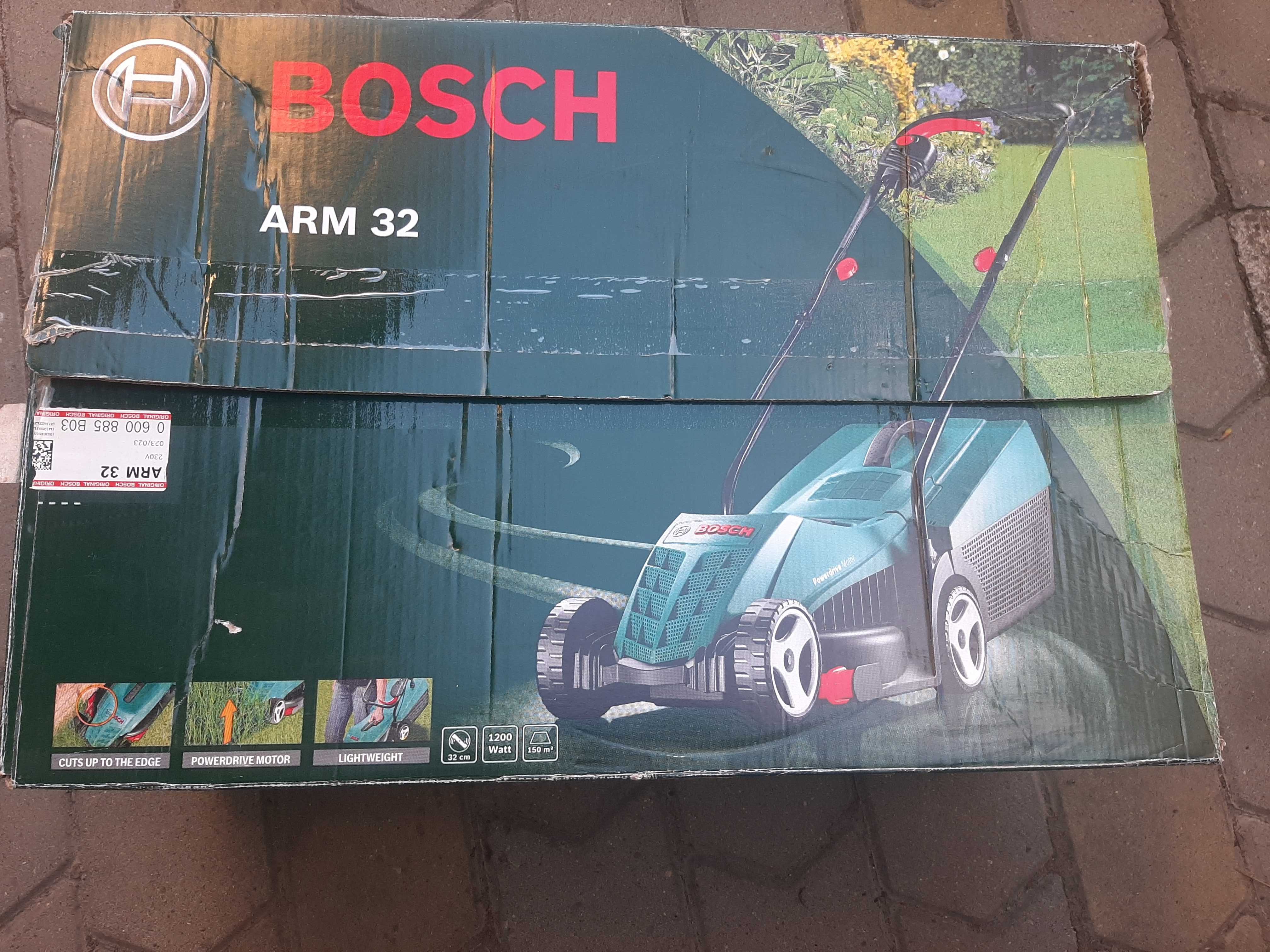 Masina de tuns gazon/iarba Bosch ARM 32