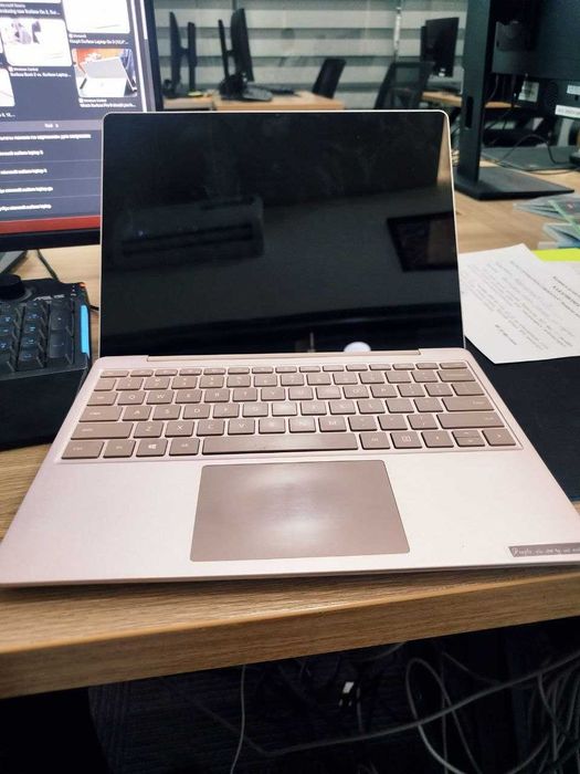 Surface Laptop Go Intel Core i5 RAM 8GB SSD 128GB Sandstone