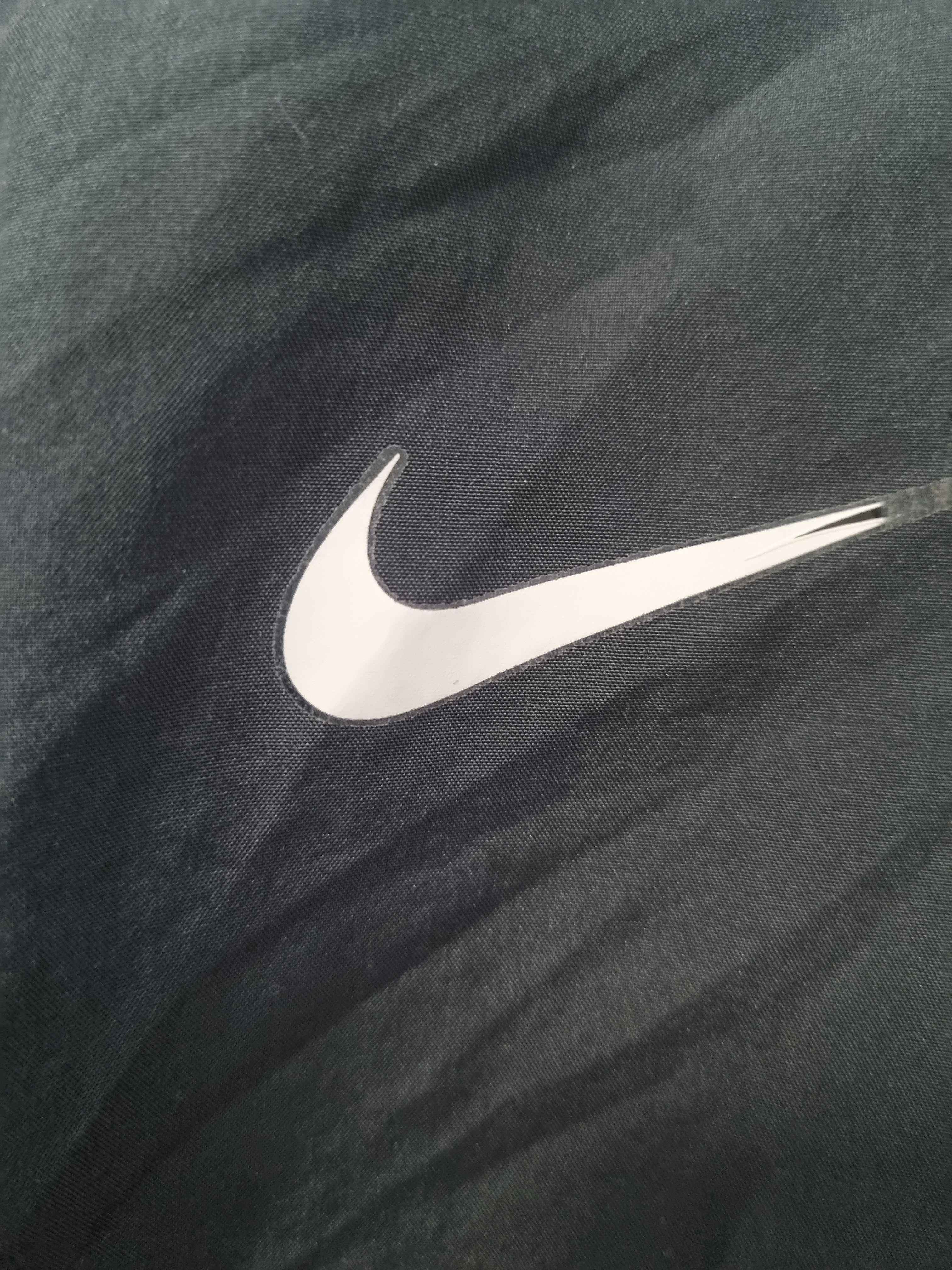 Яке Nike Manchester United
