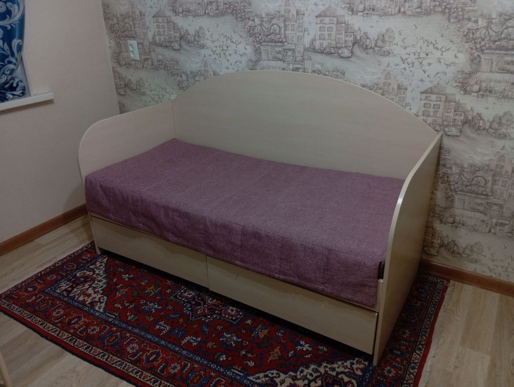 Продам детскую кровать