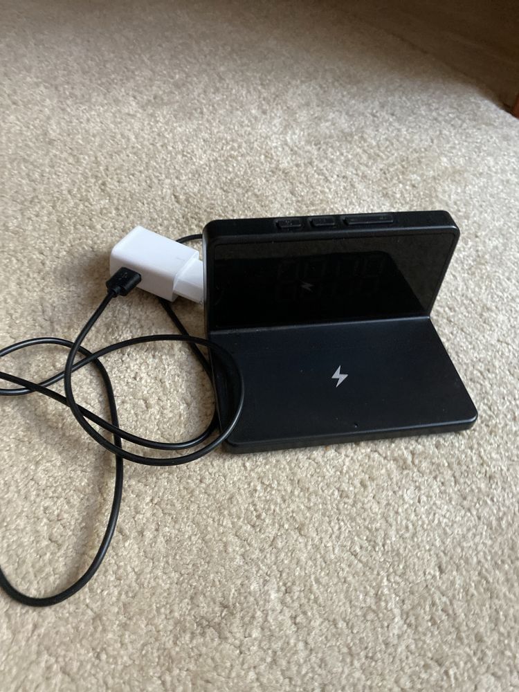 Vand incarcator wireless